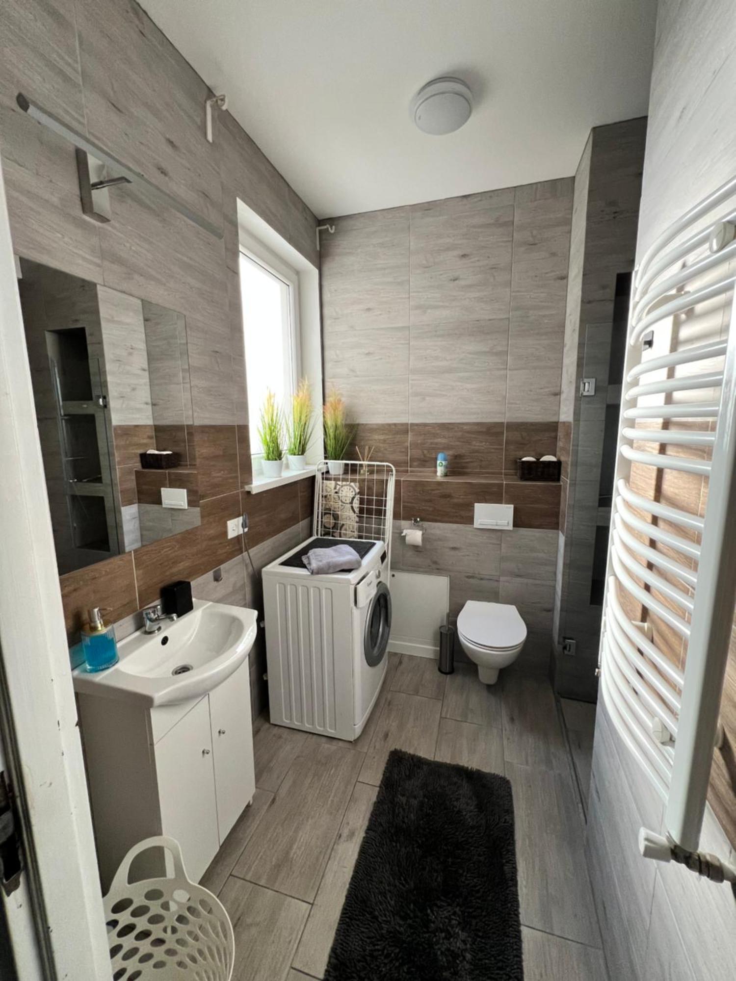 Apartamenty Cieplicka 20A Jelenia Gora Exterior photo